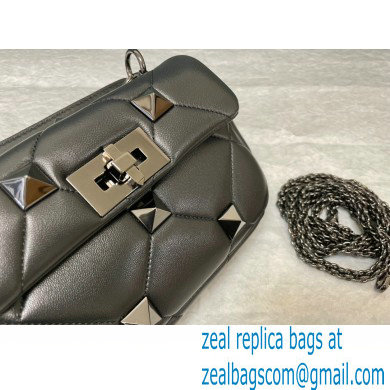 VALENTINO SMALL ROMAN STUD THE SHOULDER BAG IN NAPPA WITH CHAIN 0188S BLACK - Click Image to Close