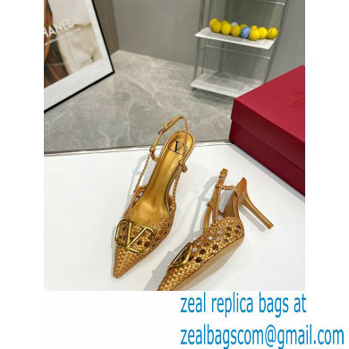 Valentino Heel 8.5cm VLogo Signature Slingback Pumps Woven Gold 2023