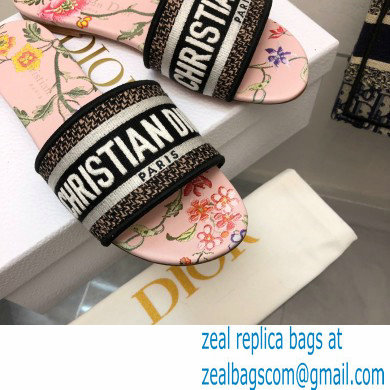 dior Powder Pink Multicolor Embroidered Cotton with Dior Petites Fleurs Motif dway Slide 2023