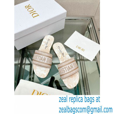 dior White and Gold-Tone Cotton Embroidered with Dior Jardin d'Hiver Motif in Gold-Tone Metallic Thread Dway Slide 2023