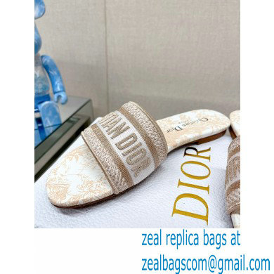 dior White and Gold-Tone Cotton Embroidered with Dior Jardin d'Hiver Motif in Gold-Tone Metallic Thread Dway Slide 2023