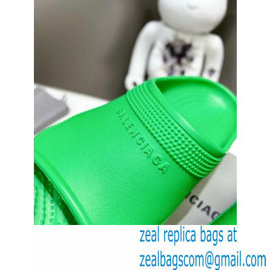 Balenciaga Pool Crocs Slide Sandals in rubber Green 2023 - Click Image to Close