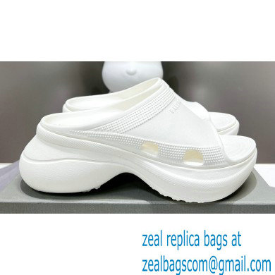Balenciaga Pool Crocs Slide Sandals in rubber White 2023 - Click Image to Close
