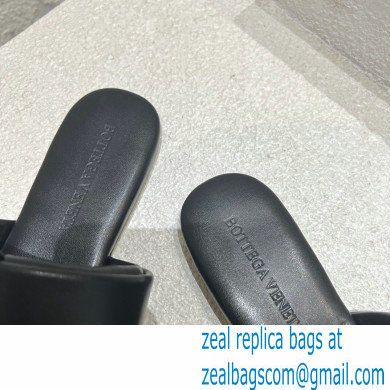 Bottega Veneta Padded Intreccio leather Patch Flat Mules Black 2023 - Click Image to Close