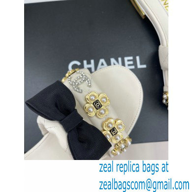 Chanel Pearl and Bow Lambskin Mules G40132 White 2023