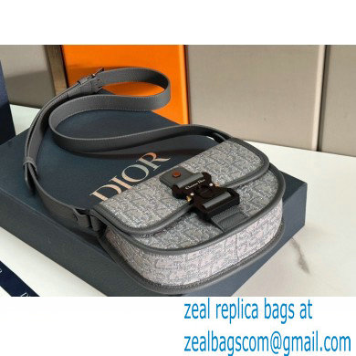 DIOR men's Ruthenium-Colored Mini Gallop Bag with Strap 2023