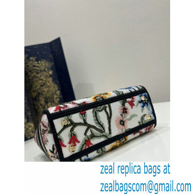 Dior Mini Lady D-Lite Bag in white Multicolor Dior Petites Fleurs Embroidery 2023 - Click Image to Close