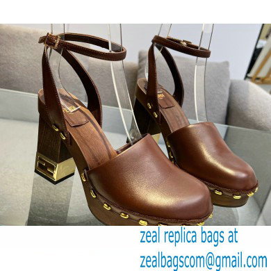 Fendi Baguette Show high-heeled clogs leather Brown 2023 - Click Image to Close