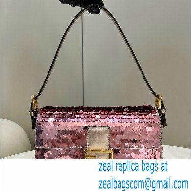 Fendi sequin and leather Iconic Baguette 1997 medium bag Pink 2023