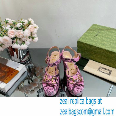 Gucci Heel 12cm Platform 3.5cm Sandals with Horsebit python print Pink 2023