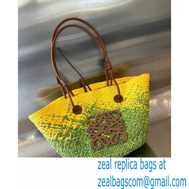 LOEWE SAMLL Anagram Basket bag in iraca palm and calfskin Khaki Green/Yellow 2023 - Click Image to Close