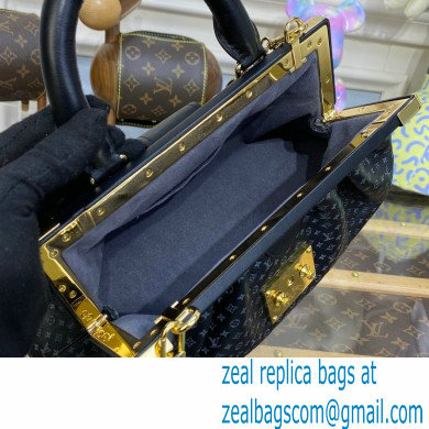 LOUIS VUITTON Monogram Clutch in supple calfskin BLACK M22326 2023