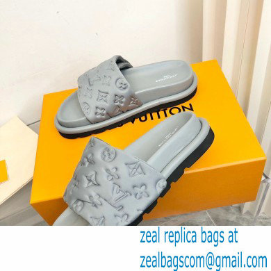 Louis Vuitton Pool Pillow Flat Comfort Mule gray 2023 - Click Image to Close