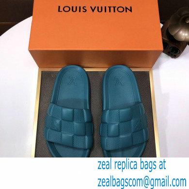 Louis Vuitton men's Waterfront Mule in Maxi Damier rubber blue 2023 - Click Image to Close