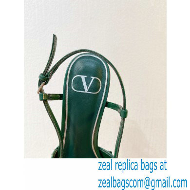 Valentino Crystal VLogo Signature Sequin slingback pumps 05 2023