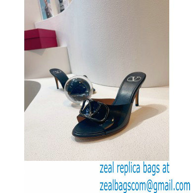 Valentino PVC VLogo Signature mules Sandals in transparent polymer material 01 2023