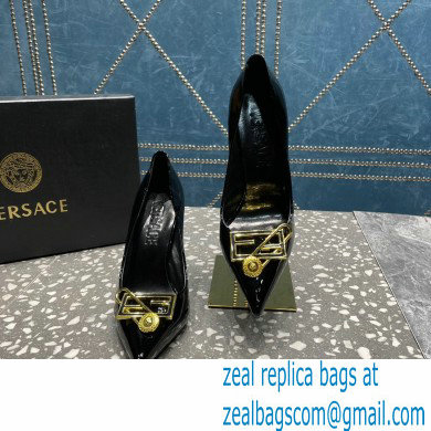 Versace Heel 9.5cm Brooch Baguette Pumps Patent Black 2023