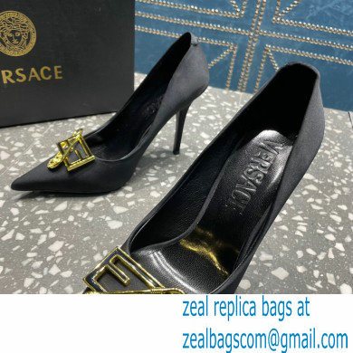 Versace Heel 9.5cm Brooch Baguette Pumps Satin Black 2023 - Click Image to Close