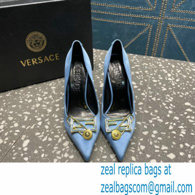 Versace Heel 9.5cm Brooch Baguette Pumps Satin Blue 2023 - Click Image to Close