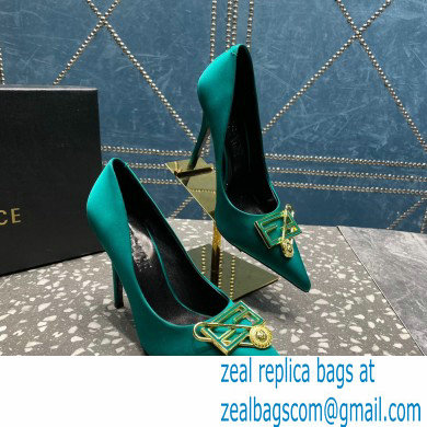 Versace Heel 9.5cm Brooch Baguette Pumps Satin Green 2023 - Click Image to Close