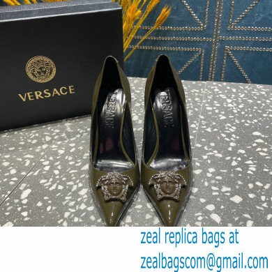 Versace Heel 9.5cm La Medusa Pumps Patent Olive Green 2023