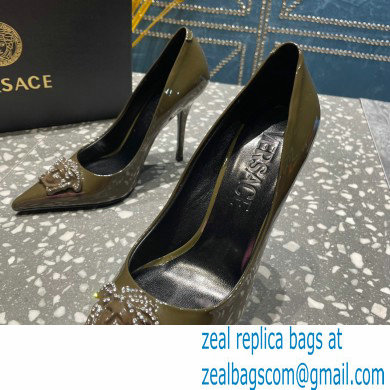 Versace Heel 9.5cm La Medusa Pumps Patent Olive Green 2023