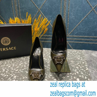 Versace Heel 9.5cm La Medusa Pumps Patent Olive Green 2023