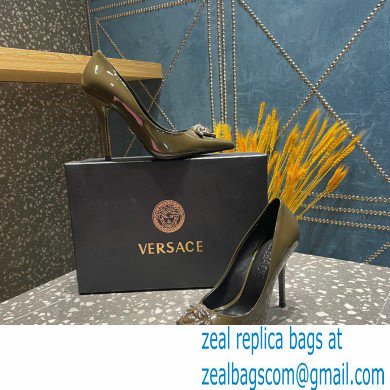 Versace Heel 9.5cm La Medusa Pumps Patent Olive Green 2023 - Click Image to Close