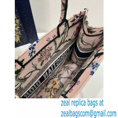 dior Natural Multicolor Raffia Embroidered with Dior Petites Fleurs medium book tote bag 2023 - Click Image to Close