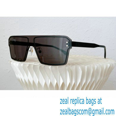 Fendi Sunglasses FE40028U 03 2023