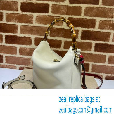 Gucci leather Diana medium shoulder bag 746124 White 2023 - Click Image to Close