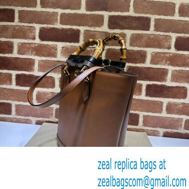 Gucci leather Diana medium tote bag 750394 Brown 2023