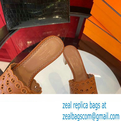 Hermes heel 5CM Gaelle sandal in calfskin tan 2023 - Click Image to Close