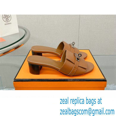 Hermes heel 5CM Giulia sandal in calfskin TAN 2023