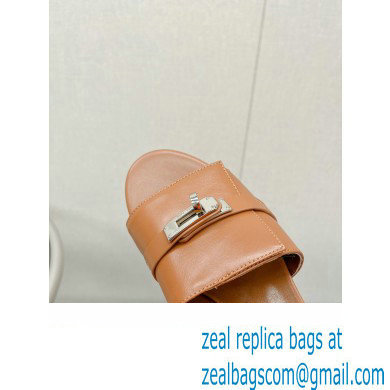 Hermes heel 5CM Giulia sandal in calfskin TAN 2023 - Click Image to Close