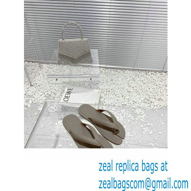 Maison Margiela Tabi Flip-Flops Rubber Thong Sandals Etoupe 2023 - Click Image to Close
