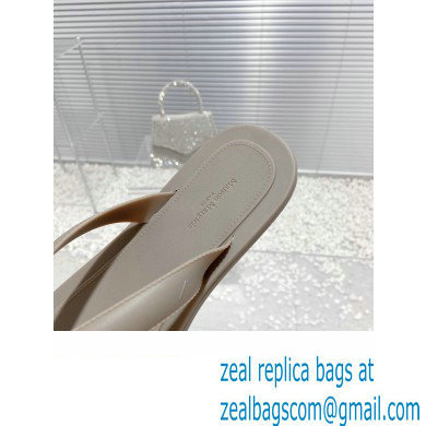 Maison Margiela Tabi Flip-Flops Rubber Thong Sandals Etoupe 2023