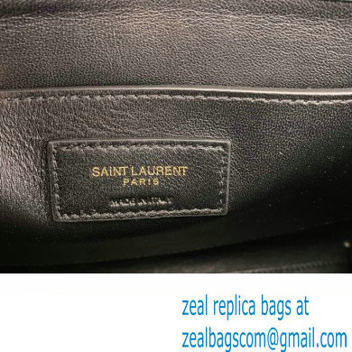 Saint Laurent cassandra medium top handle in grain de poudre embossed leather 623931 Dark Green