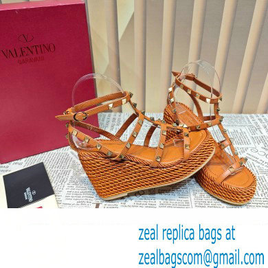 Valentino Heel 9.5cm Platform 3.5cm Rockstud ankle strap wedge sandals in calfskin Brown 2023 - Click Image to Close