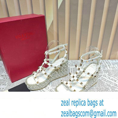 Valentino Heel 9.5cm Platform 3.5cm Rockstud ankle strap wedge sandals in calfskin White 2023 - Click Image to Close