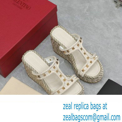 Valentino Heel 9.5cm Platform 3.5cm Rockstud wedge sandals in calfskin White 2023