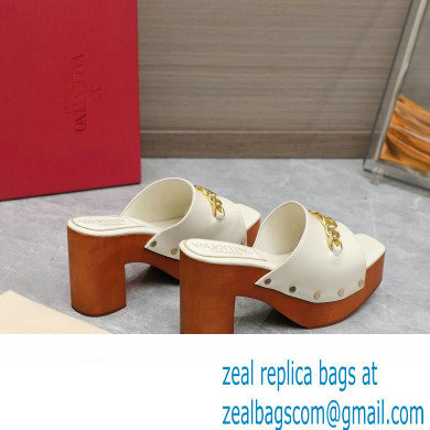 Valentino Heel 9.5cm Platform 3cm VLogo Chain CLOG in calfskin White 2023