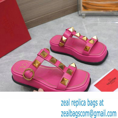 Valentino Roman Stud Platform 4cm Slides Fuchsia 2023 - Click Image to Close