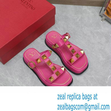 Valentino Roman Stud Platform 4cm Slides Fuchsia 2023 - Click Image to Close