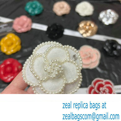 chanel camellia brooch 27 2023
