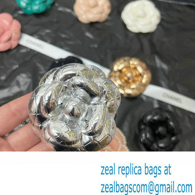 chanel camellia brooch 34 2023