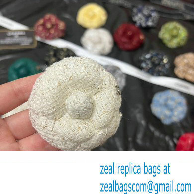 chanel camellia brooch 67 2023