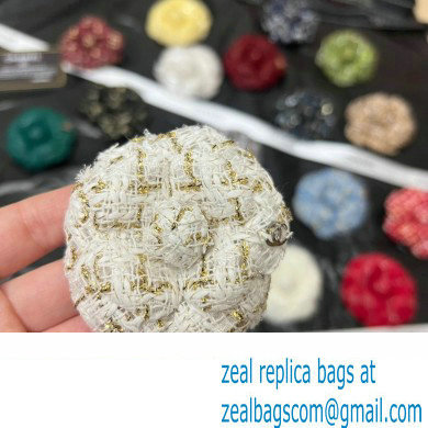 chanel camellia brooch 75 2023