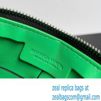 Bottega Veneta Cassette Small Intreccio leather Camera Bag Black/Green