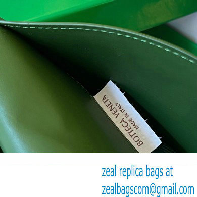 Bottega Veneta Intrecciato leather Long Wallet 676593 Green